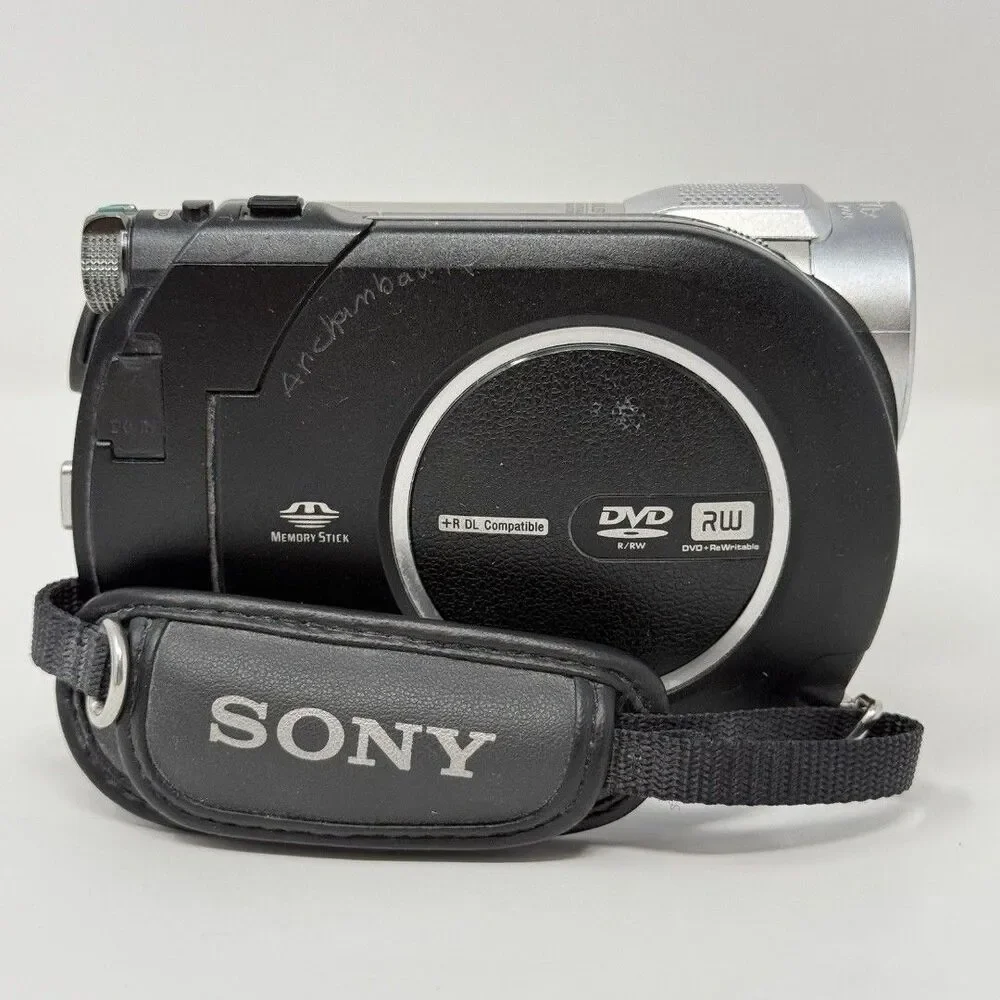 Sony Handycam DCR-DVD650 DVD Camcorder NTSC Box No Charger Cords